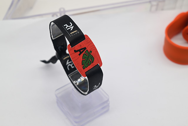 品質工牌制作，蓉卡科技制卡！